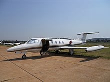 learjet 25