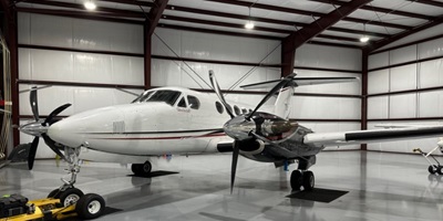 Beech King Air 200