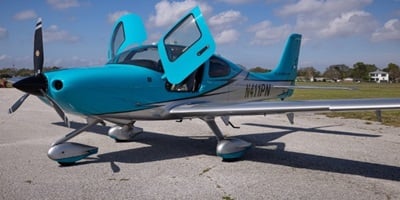 Cirrus SR22