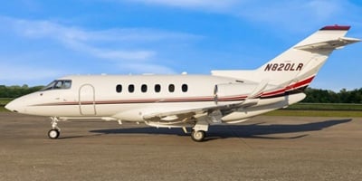 Hawker 900