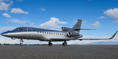 Falcon 900