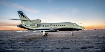 Falcon 900