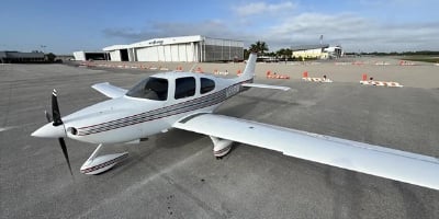 2004 Cirrus SR22